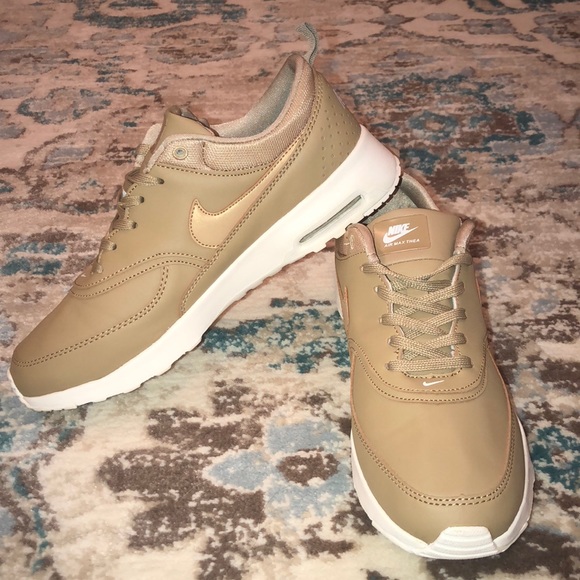 Air Nike Thea’s Desert Tan Max Nwt OXikPuZT